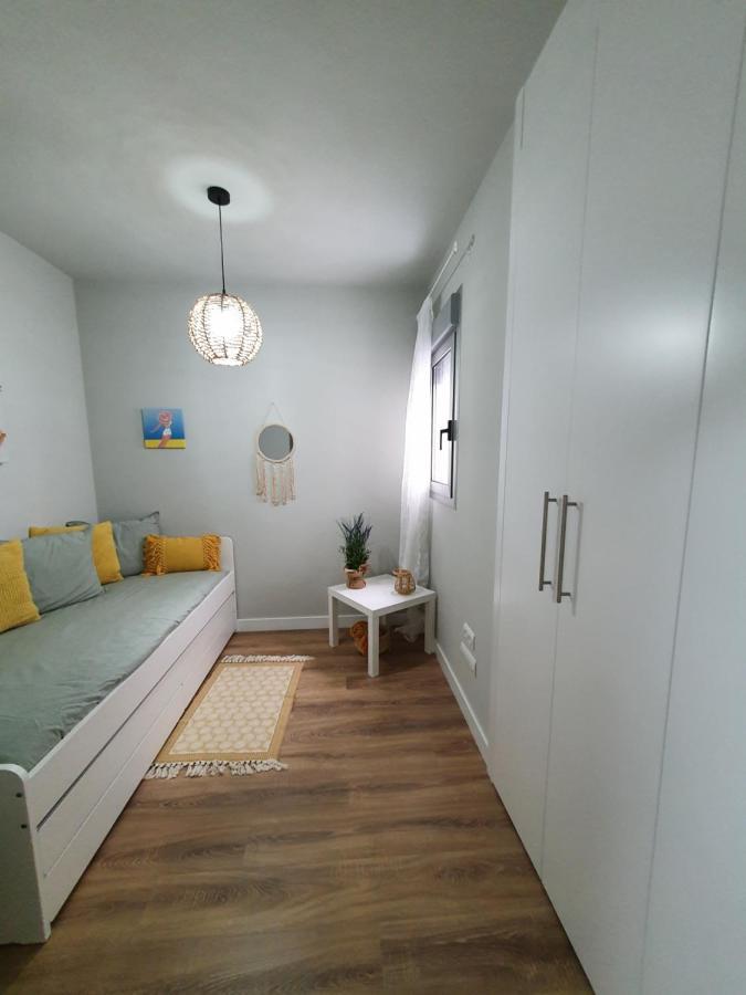 Las Palmas Center - Parking + Wifi Apartment ภายนอก รูปภาพ